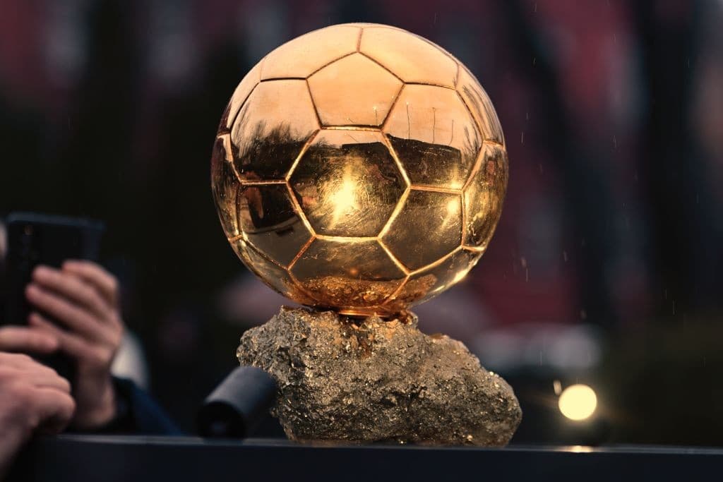 Bola de Ouro 2026 tem disputa acirrada e sem favorito; veja prós e contras dos principais nomes